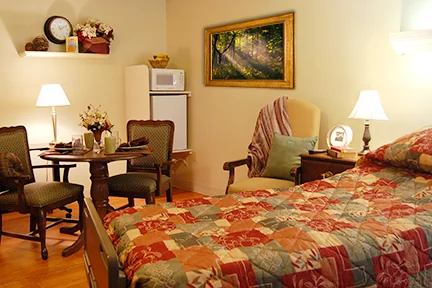 COUNTRYSIDE MANOR HEALTH & LIVING COMMUNITY