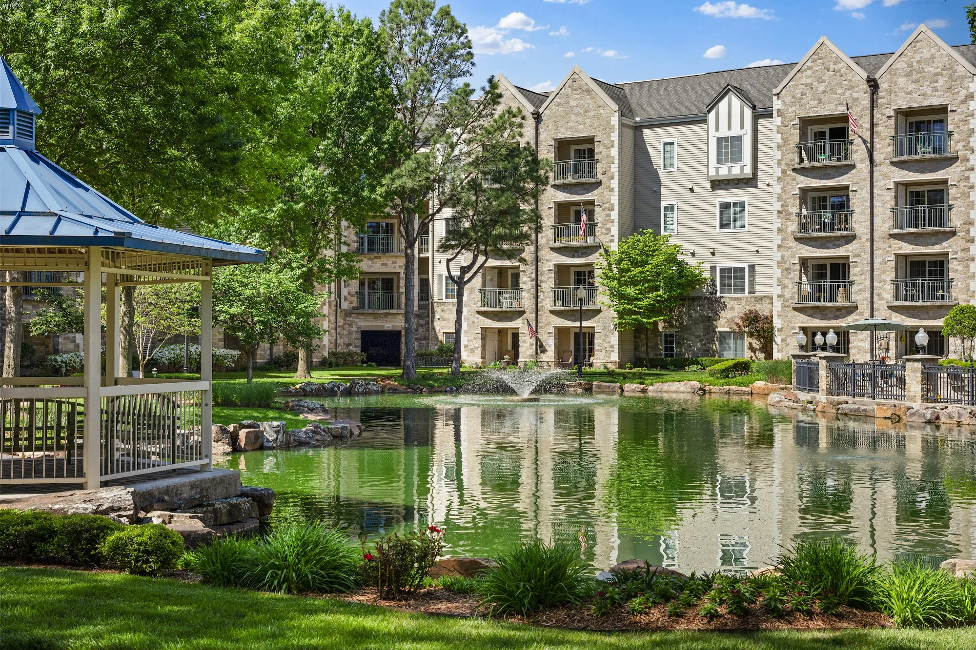 COVENANT LIVING AT INVERNESS