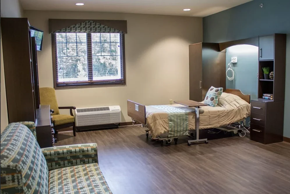 CREEKSIDE HEALTH AND REHABILITATION CENTER