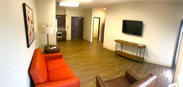 CRIMSON HEIGHTS HEALTH & WELLNESS
