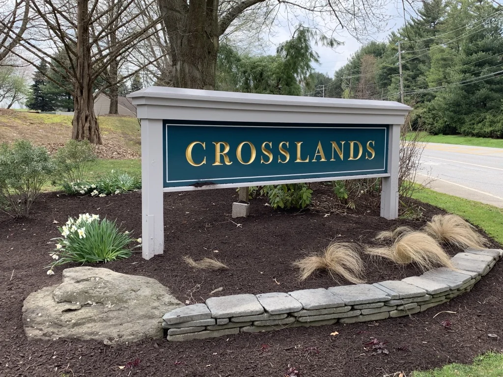 CROSSLANDS