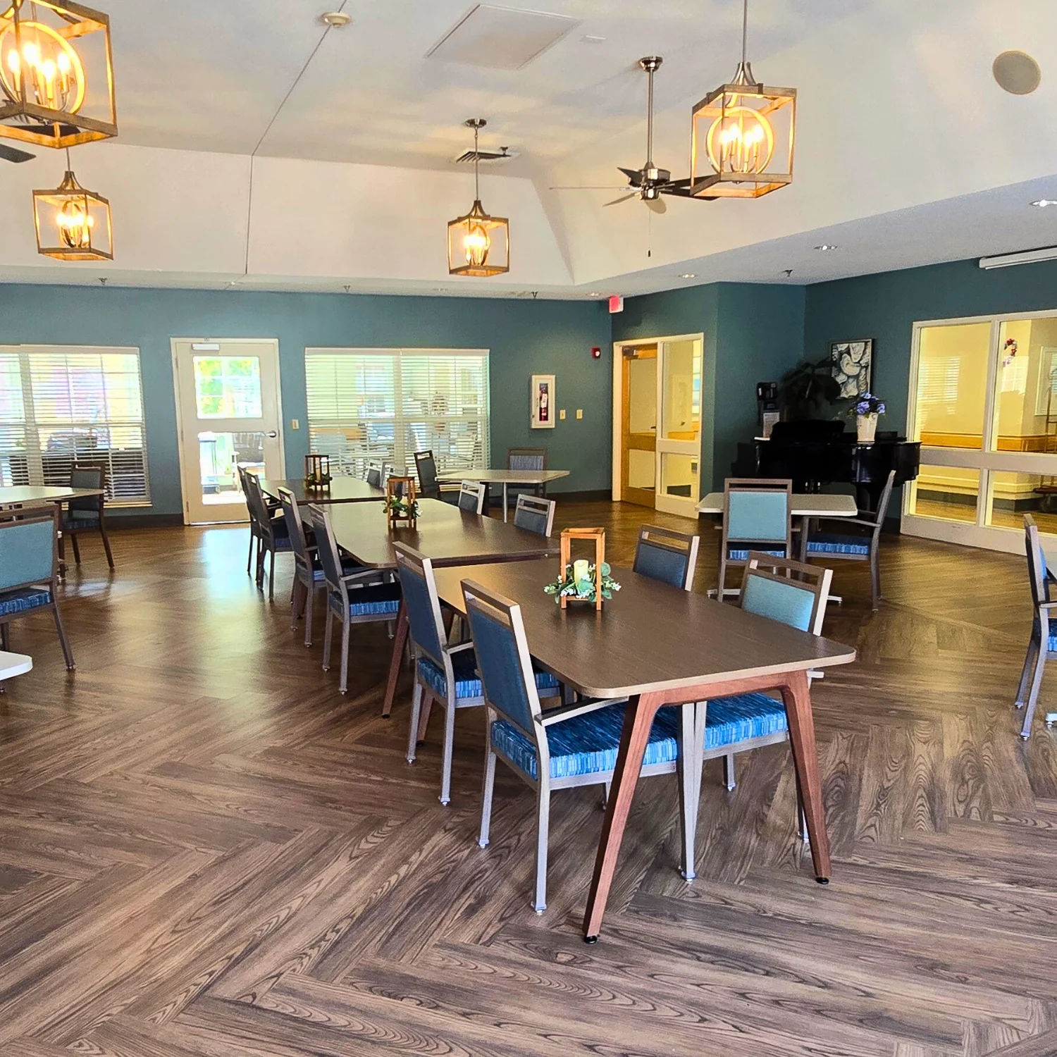 CRYSTAL BLUFFS REHABILITATION AND HEALTH CARE CENTER
