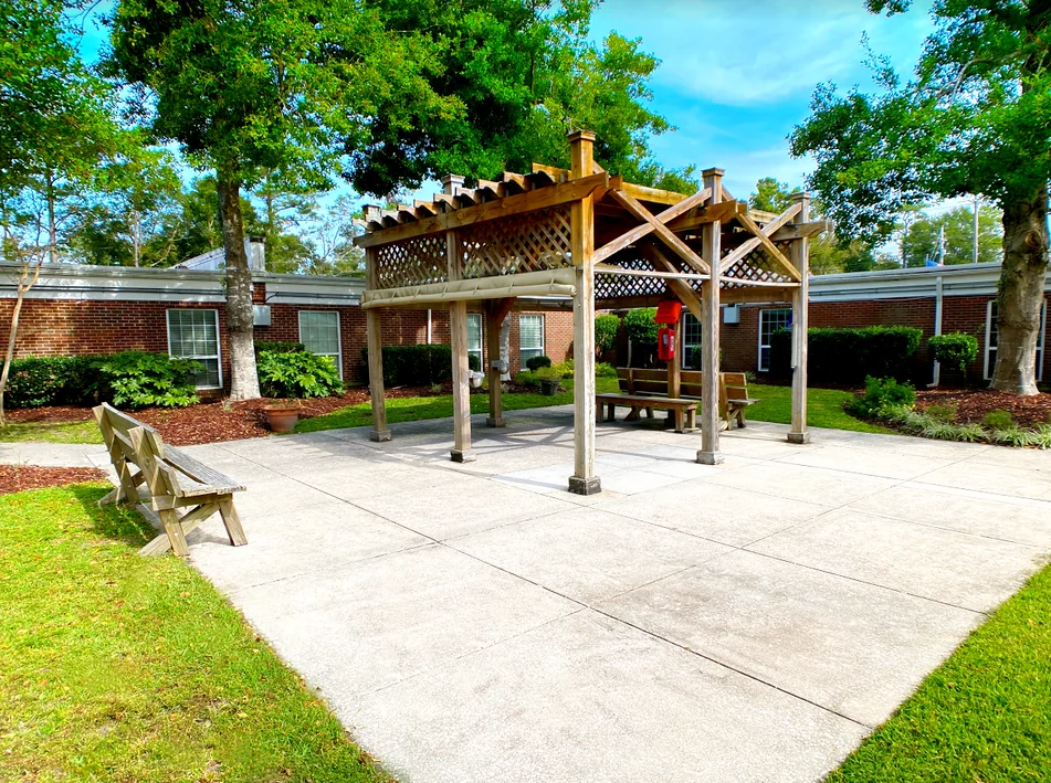 CYPRESS POINTE REHABILITATION CENTER