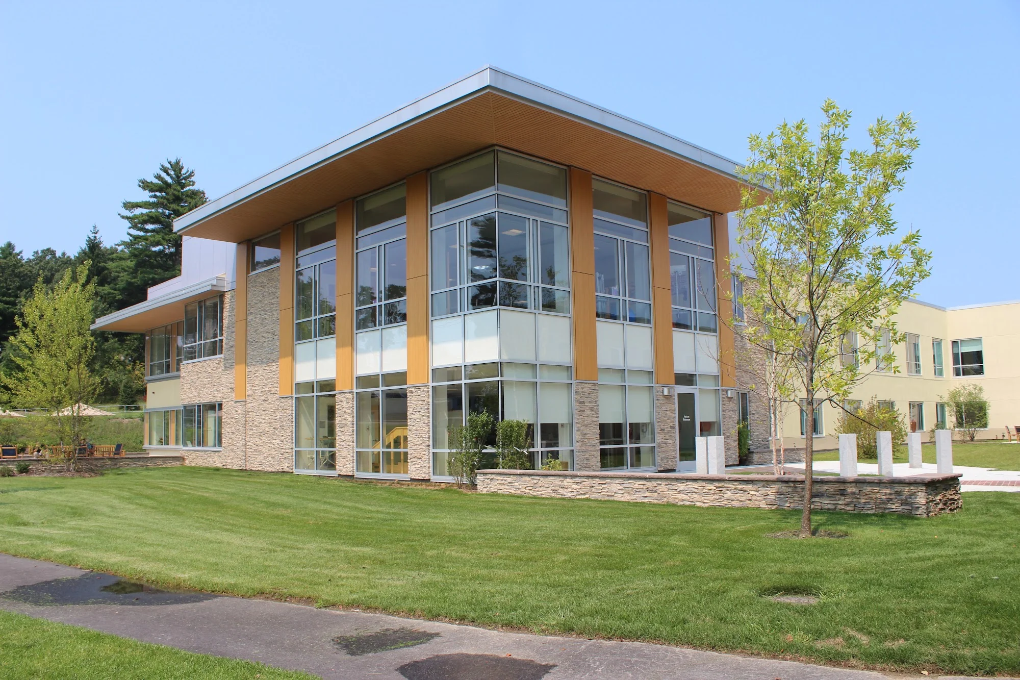 D'YOUVILLE CARE FOR ADVANCED THERAPY