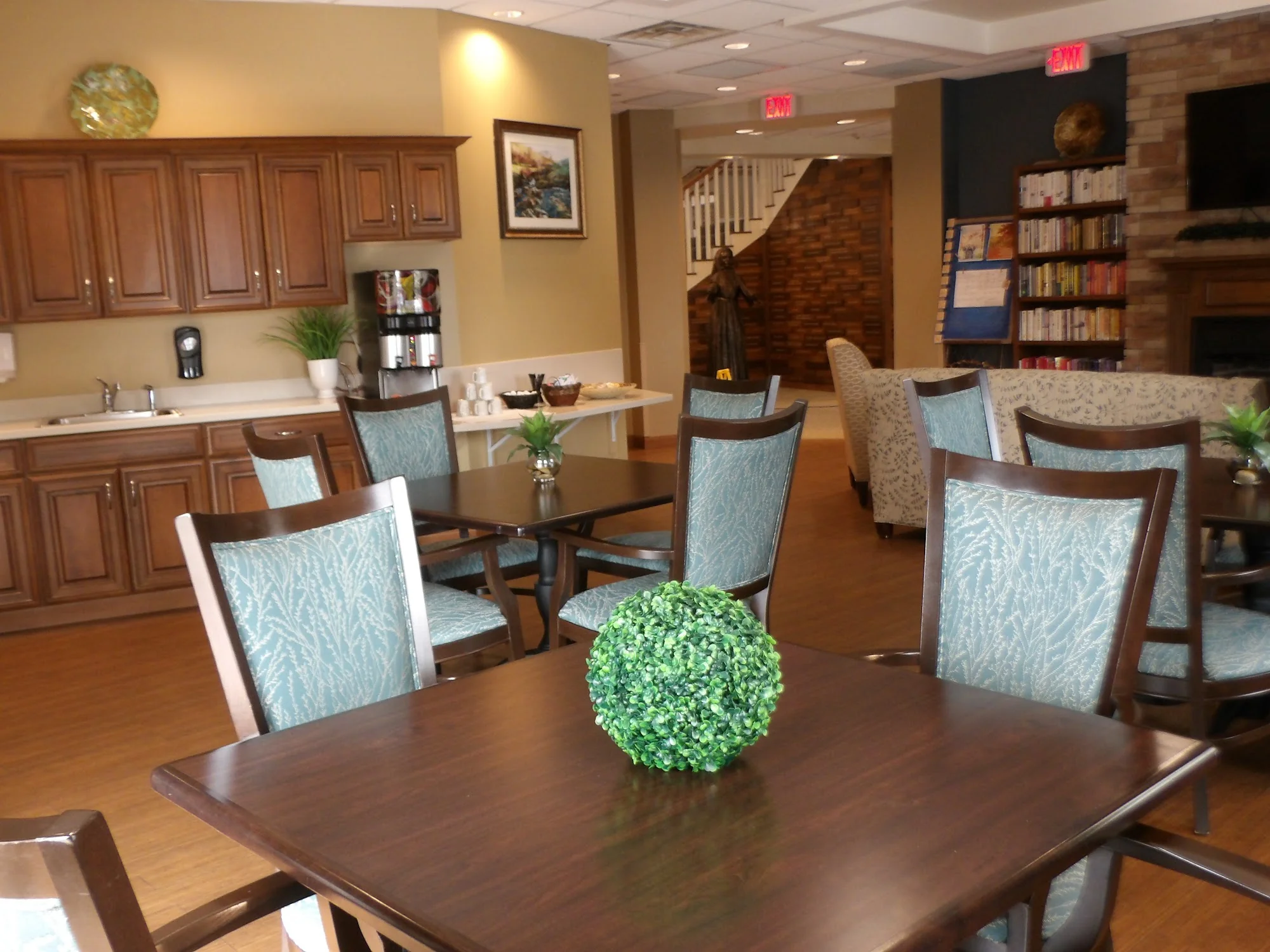 D'YOUVILLE SENIOR CARE