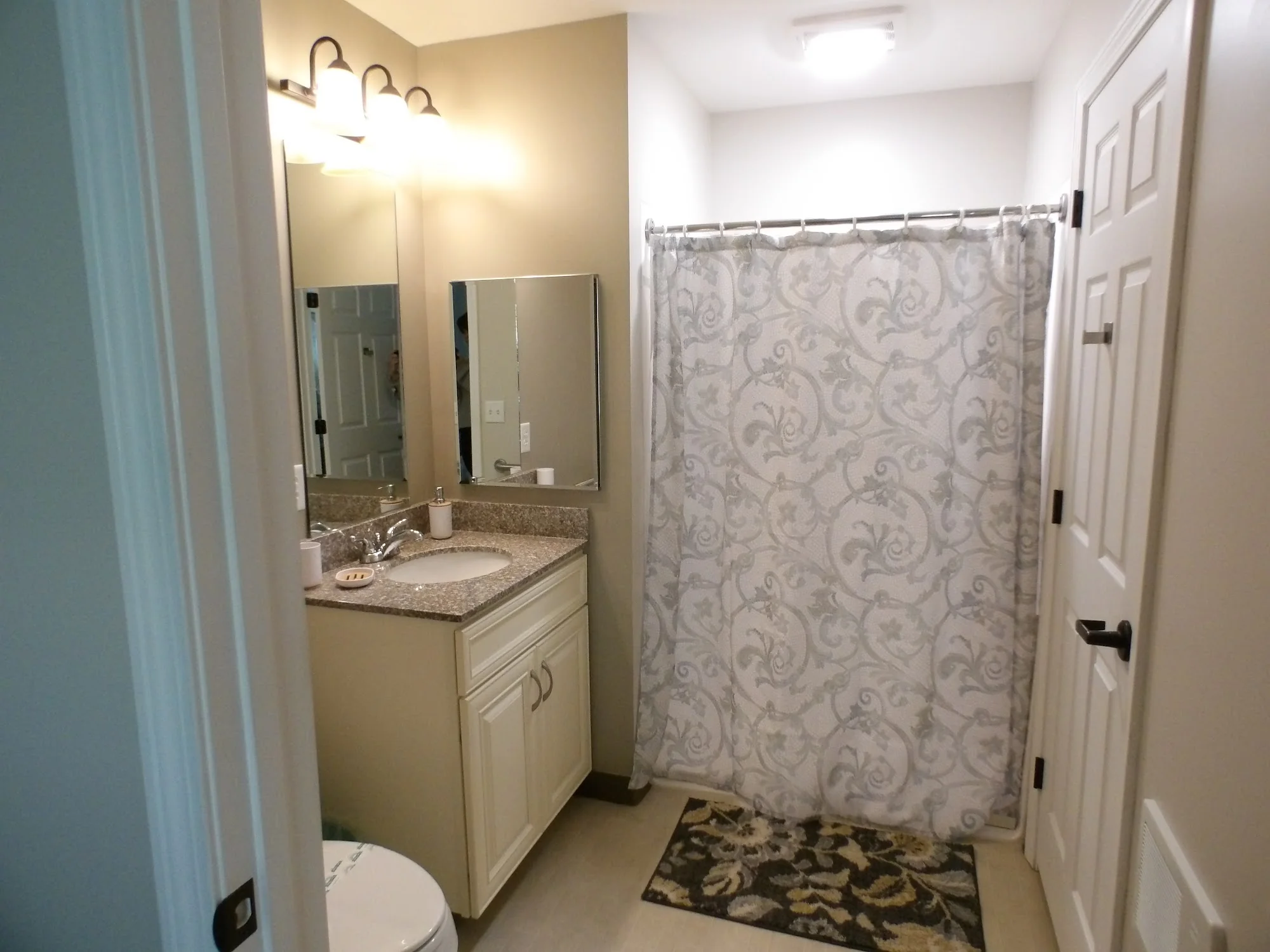D'YOUVILLE SENIOR CARE