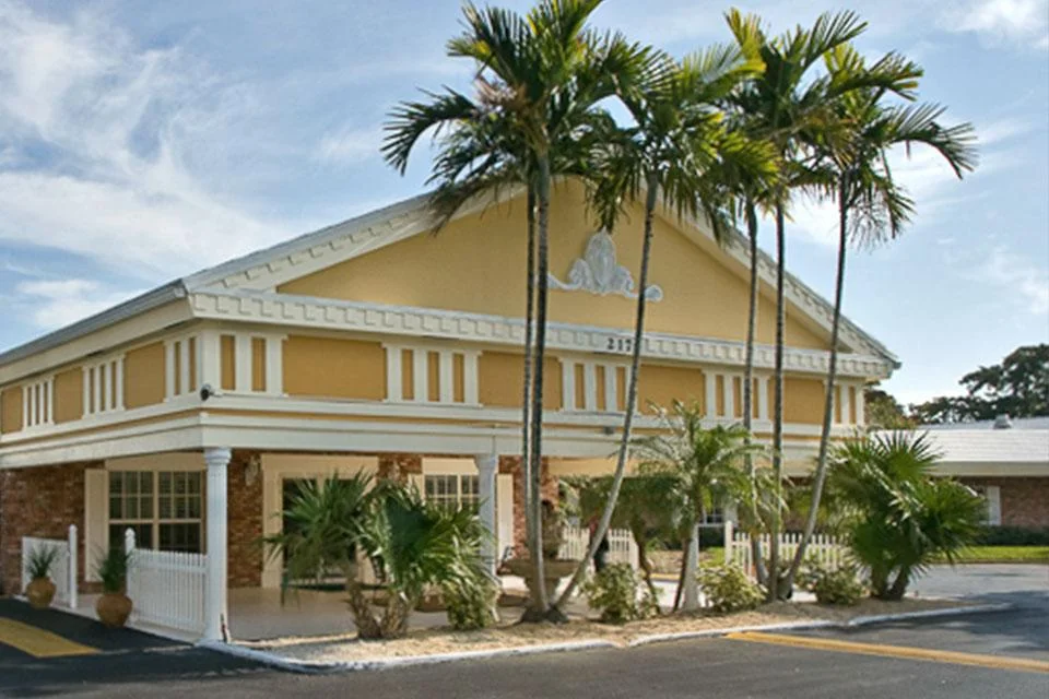 DARCY HALL OF LIFE CARE