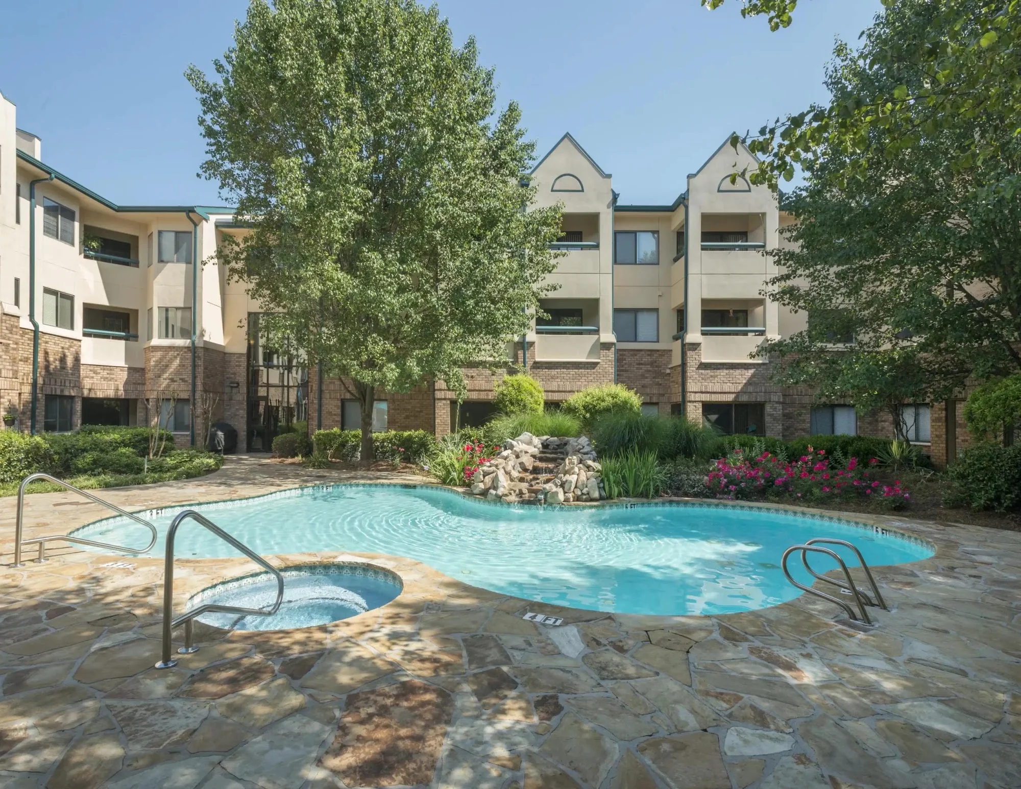 DELMAR GARDENS OF GWINNETT