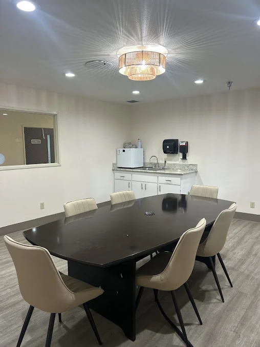 DESERT MOUNTAIN CARE CENTER