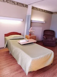 DIVINE REHABILITATION AND NURSING AT CANAL POINTE