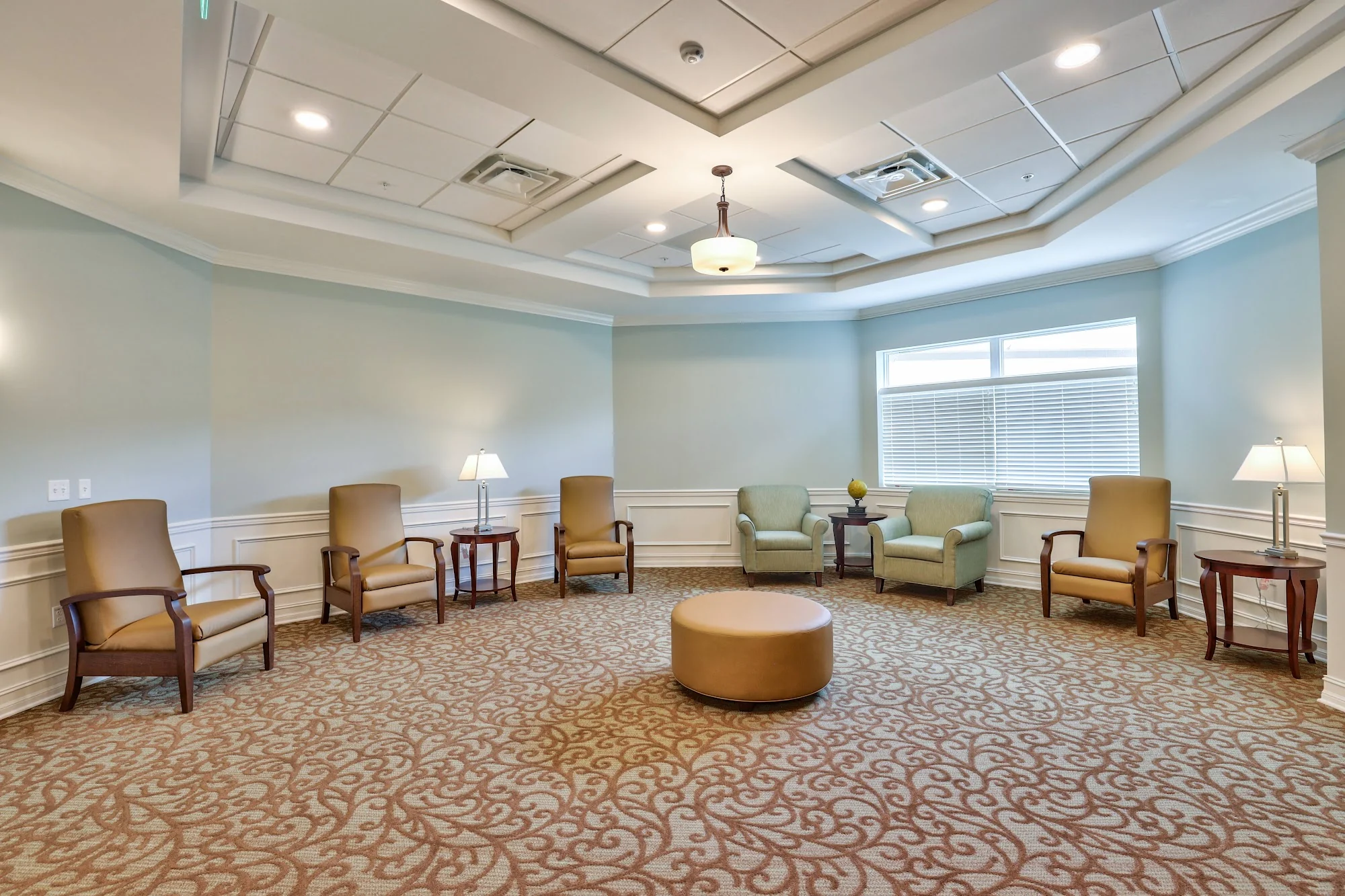 DOLPHIN POINTE HEALTH CARE CENTER