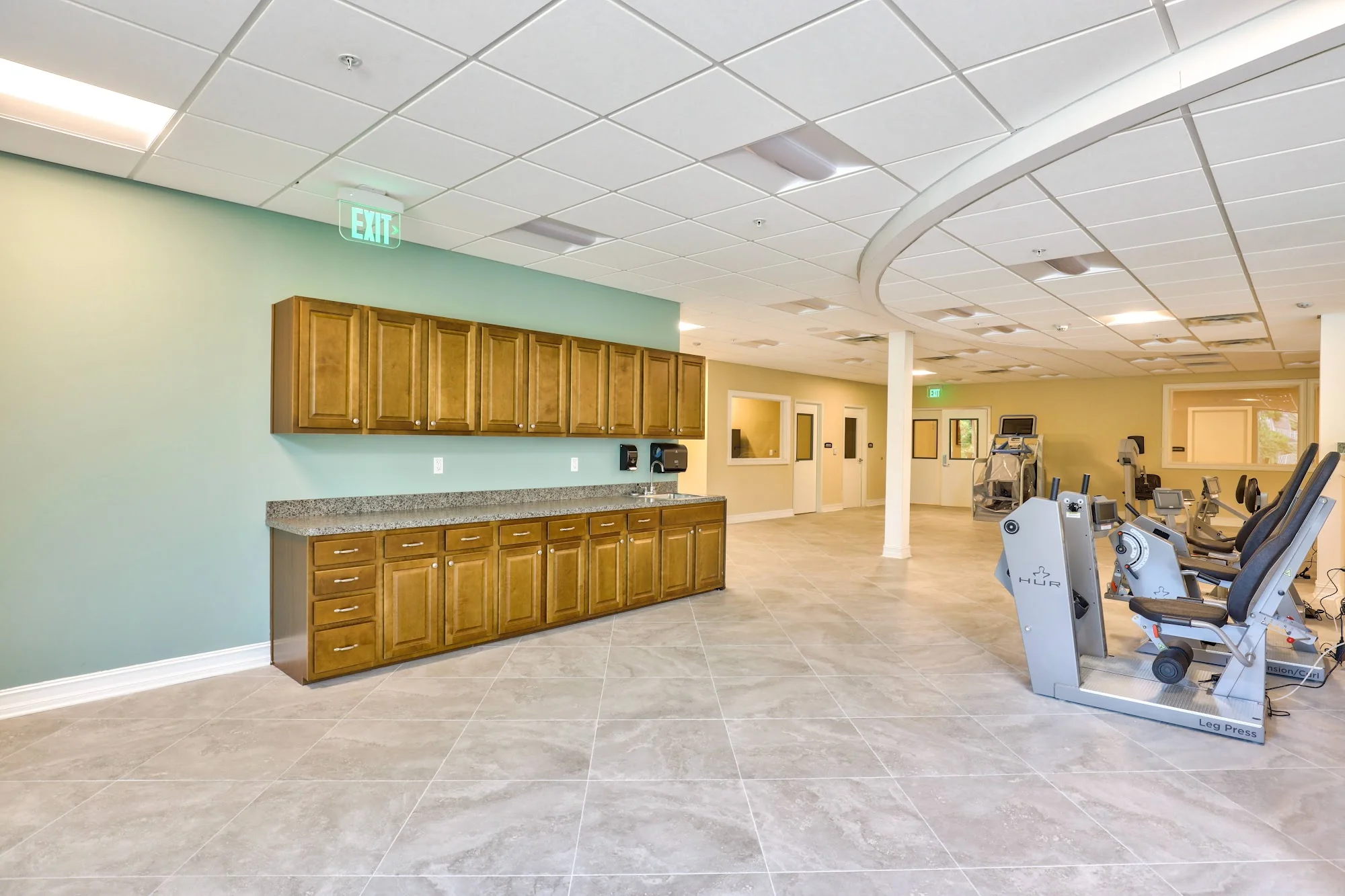 DOLPHIN POINTE HEALTH CARE CENTER