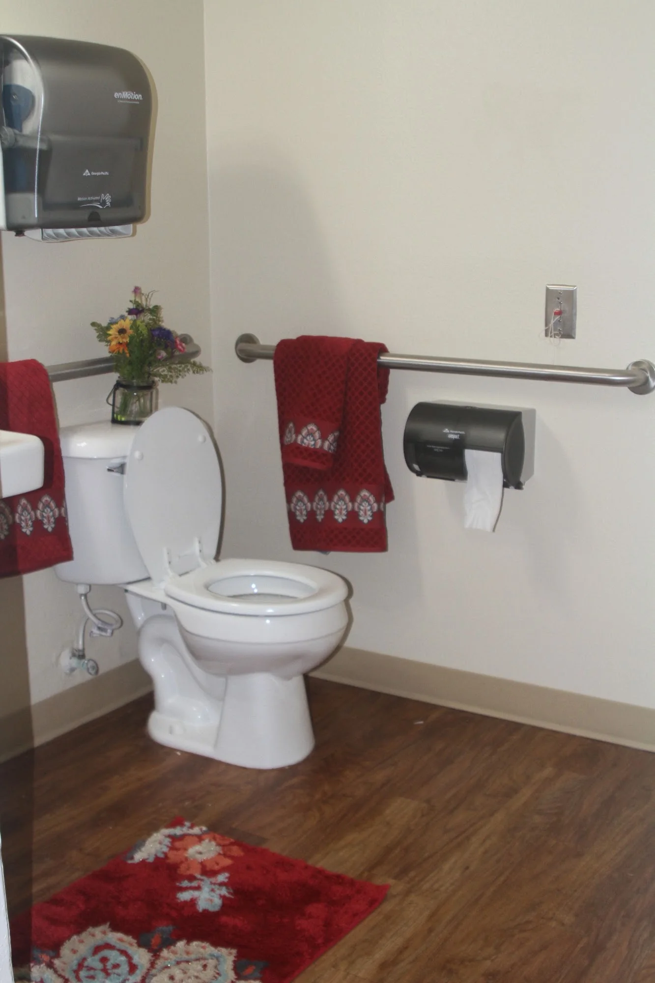EBONY LAKE NURSING AND REHABILITATION CENTER