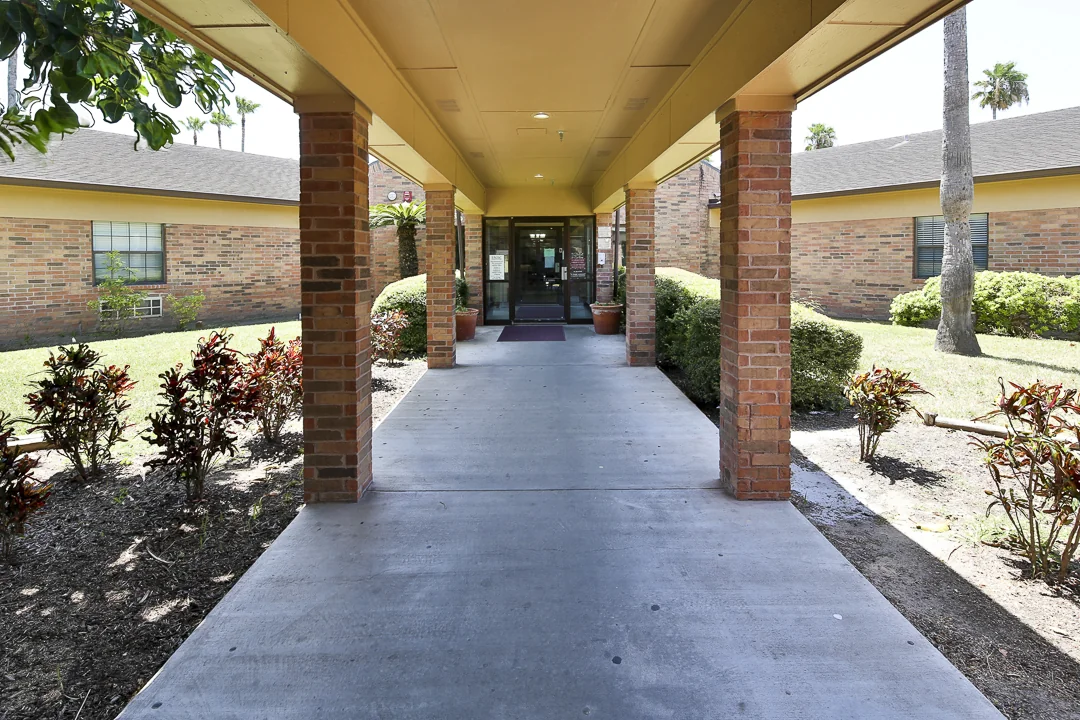 EBONY LAKE NURSING AND REHABILITATION CENTER