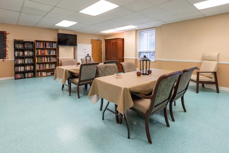 ELKINS CREST HEALTH & REHABILITATION CENTER