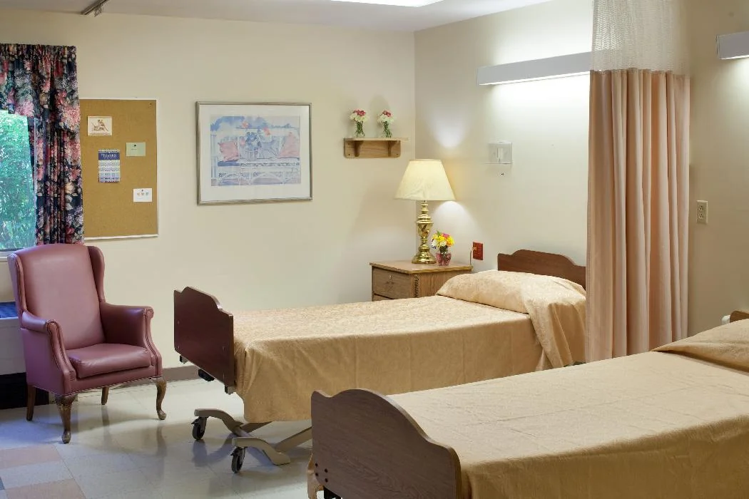 ELM WOOD CENTER AT CLAREMONT