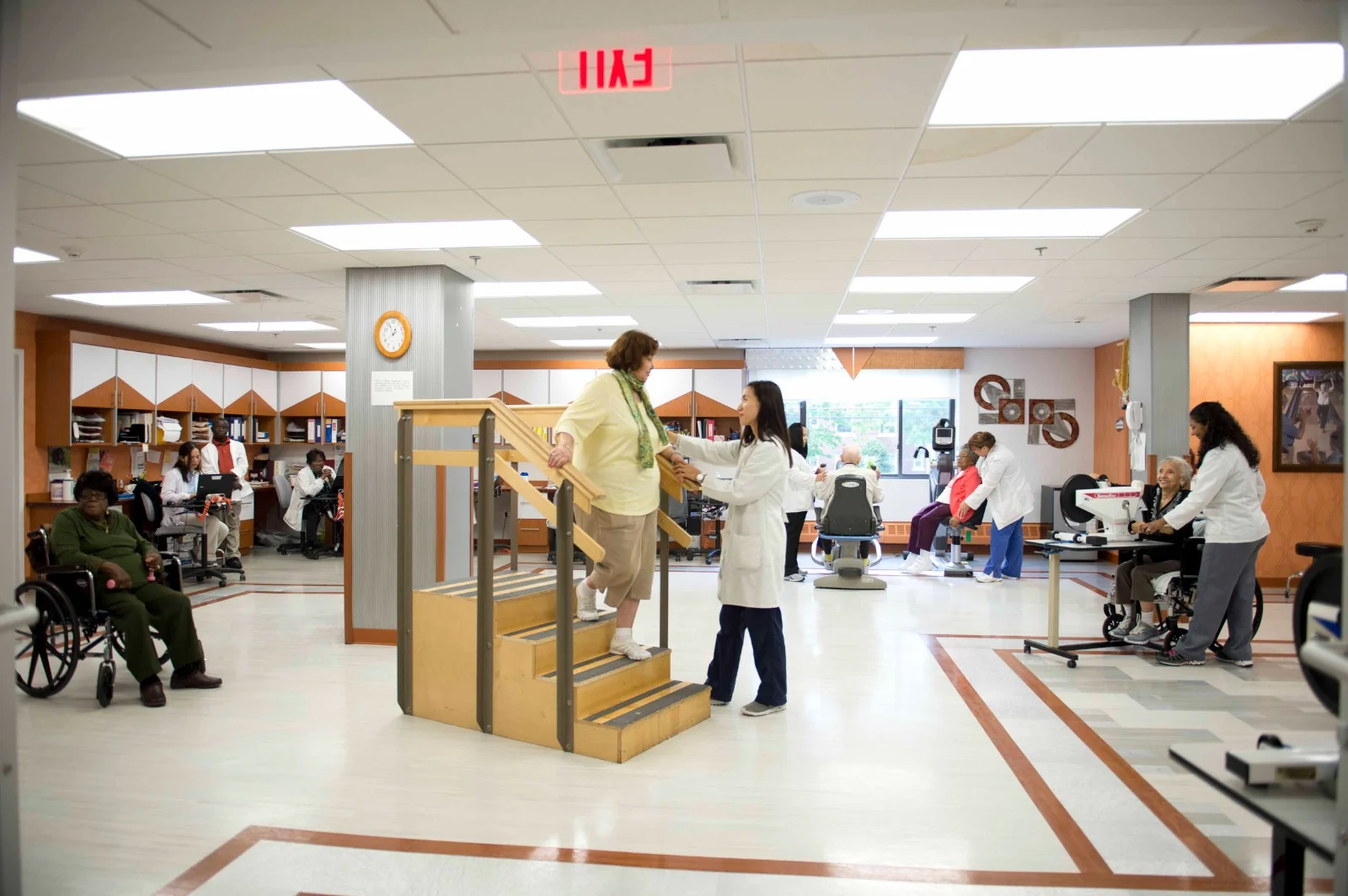 ELMORA HILLS HEALTH & REHABILITATION CENTER