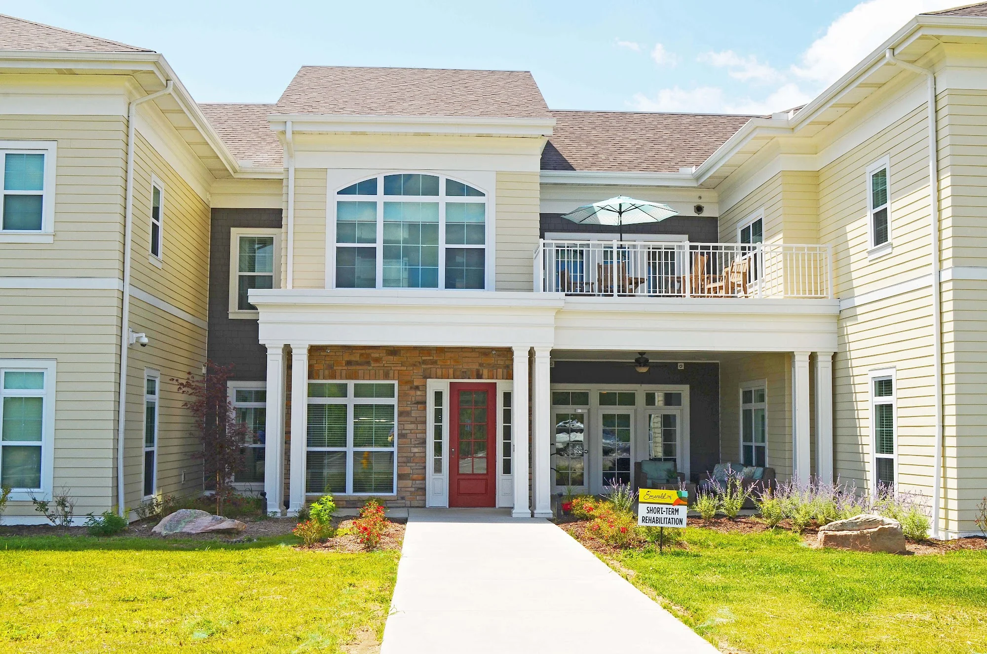 EMERALD TRACE