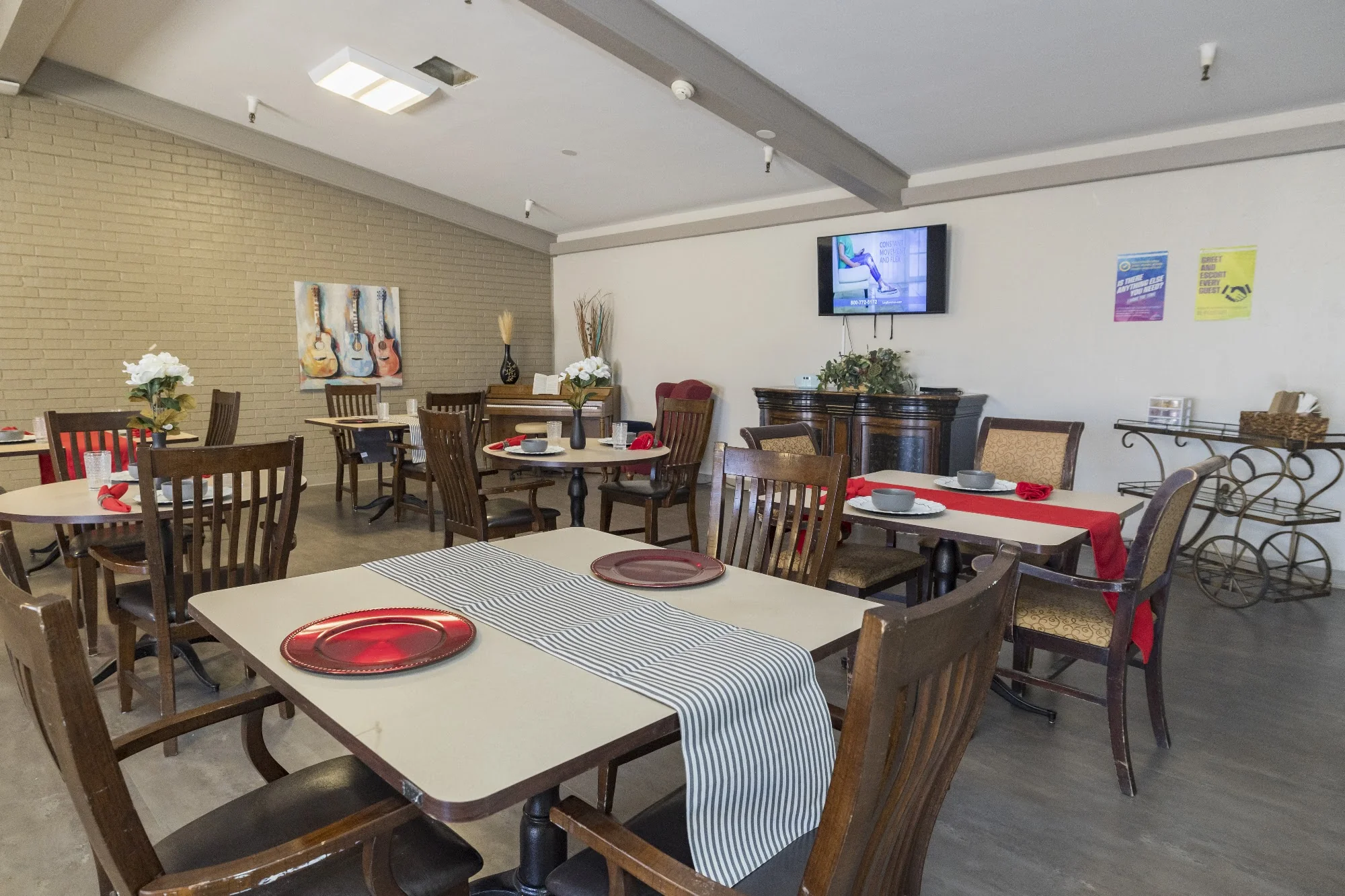 ENGLISH VILLAGE SKILLED NURSING AND THERAPY