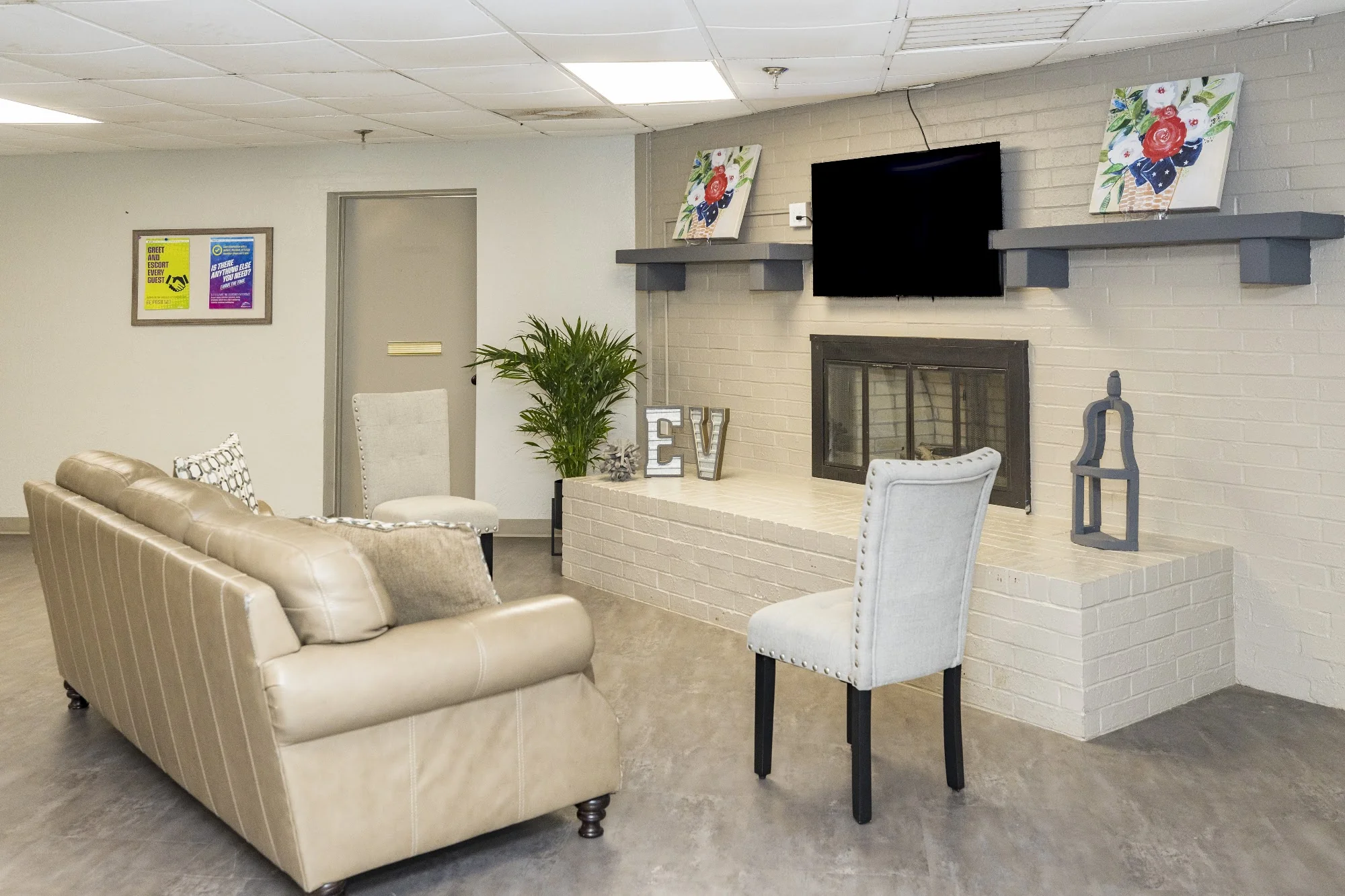ENGLISH VILLAGE SKILLED NURSING AND THERAPY