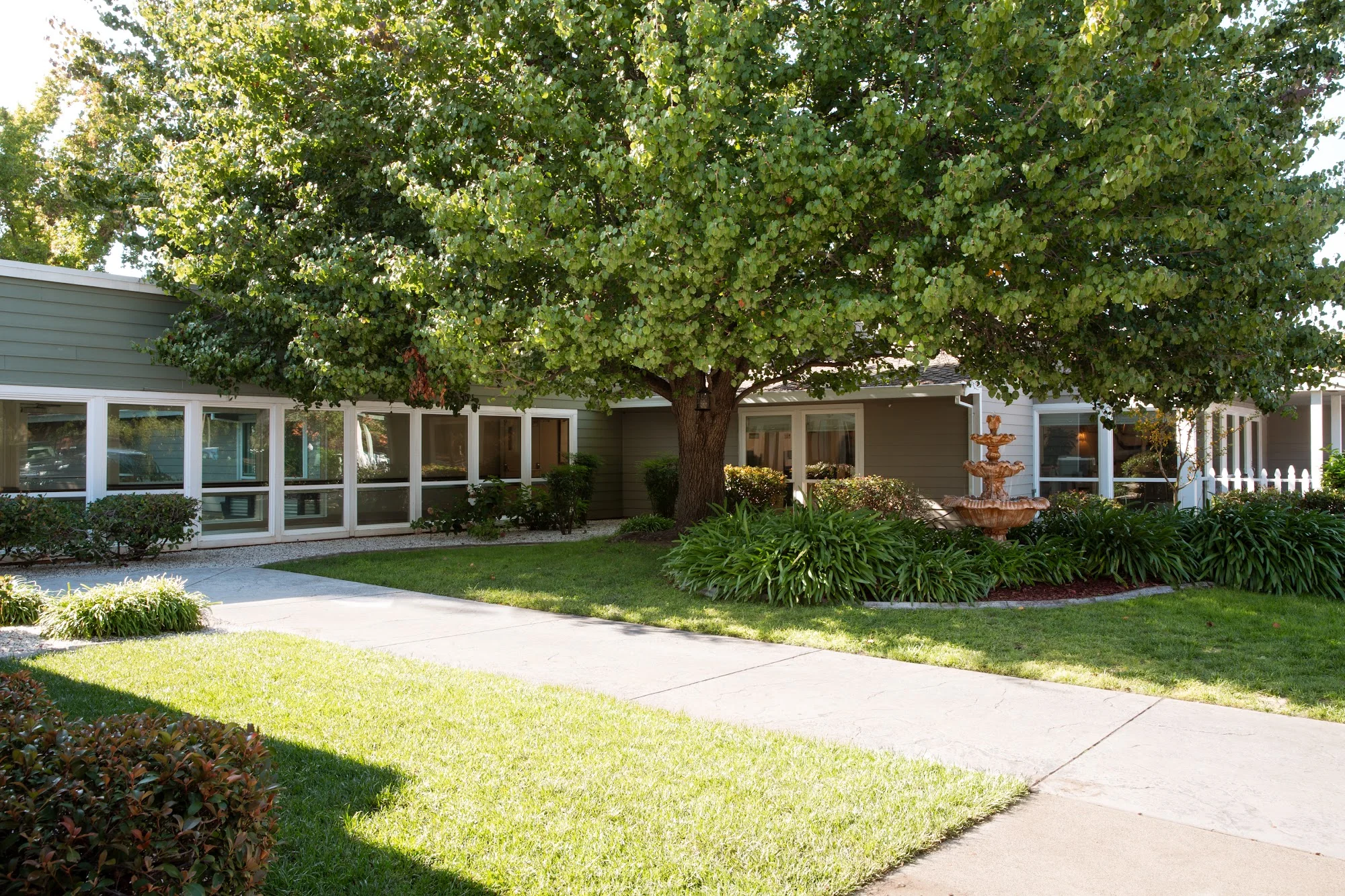 FAIR OAKS HEALTHCARE CENTER