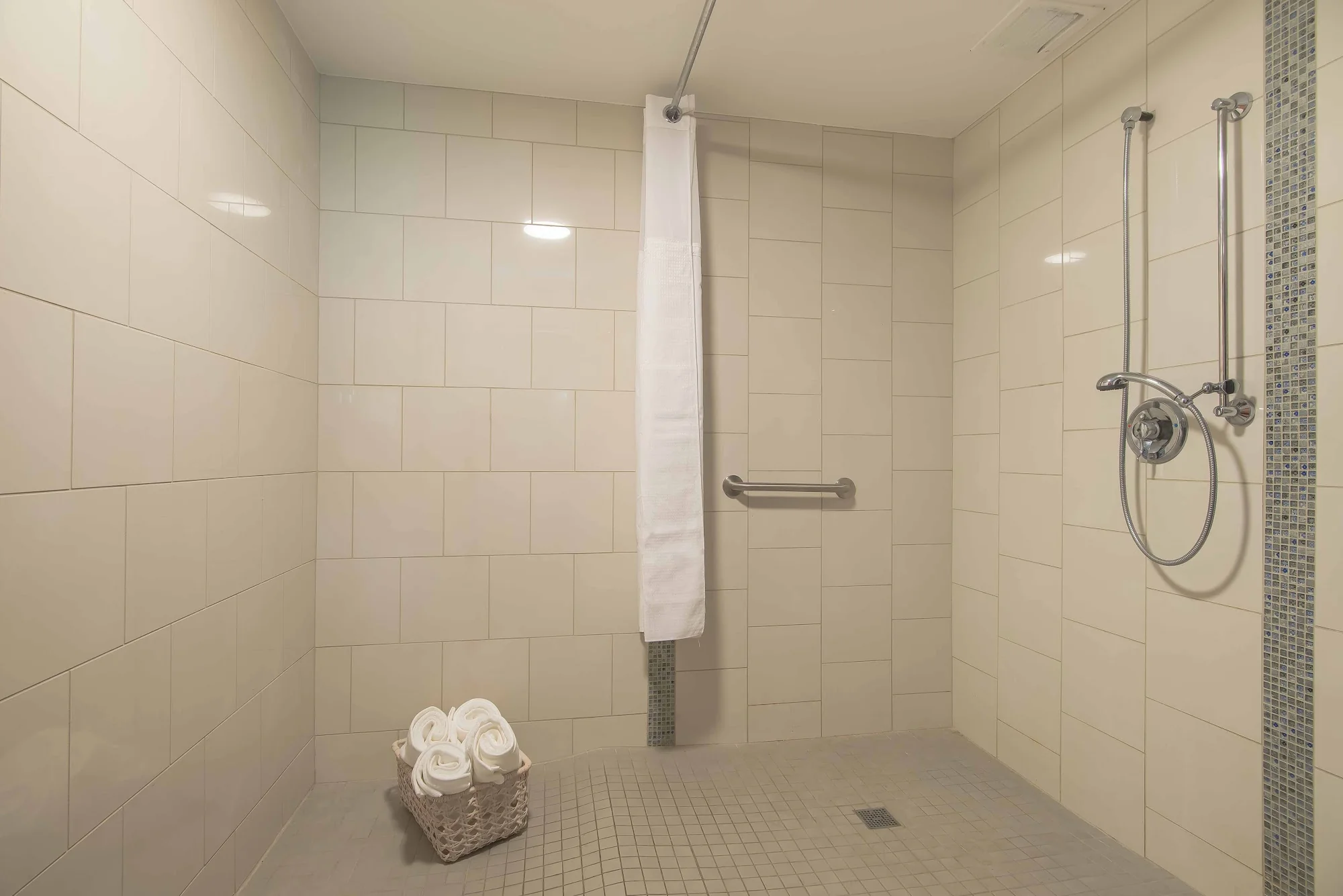 FAIRFIELD SENIOR LIVING & REHABILITATION LLC