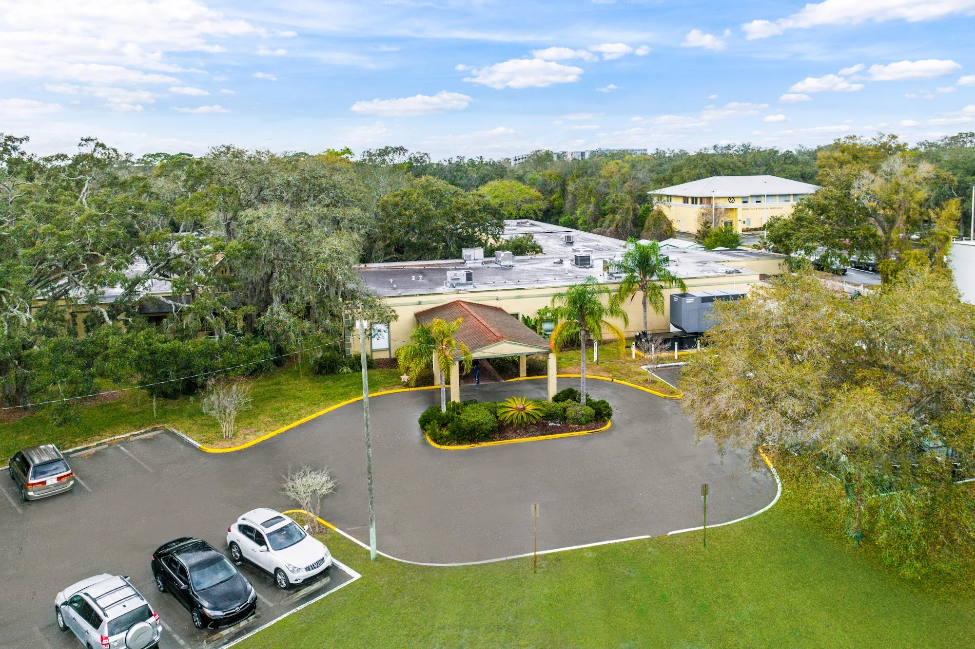 FAIRWAY OAKS CENTER