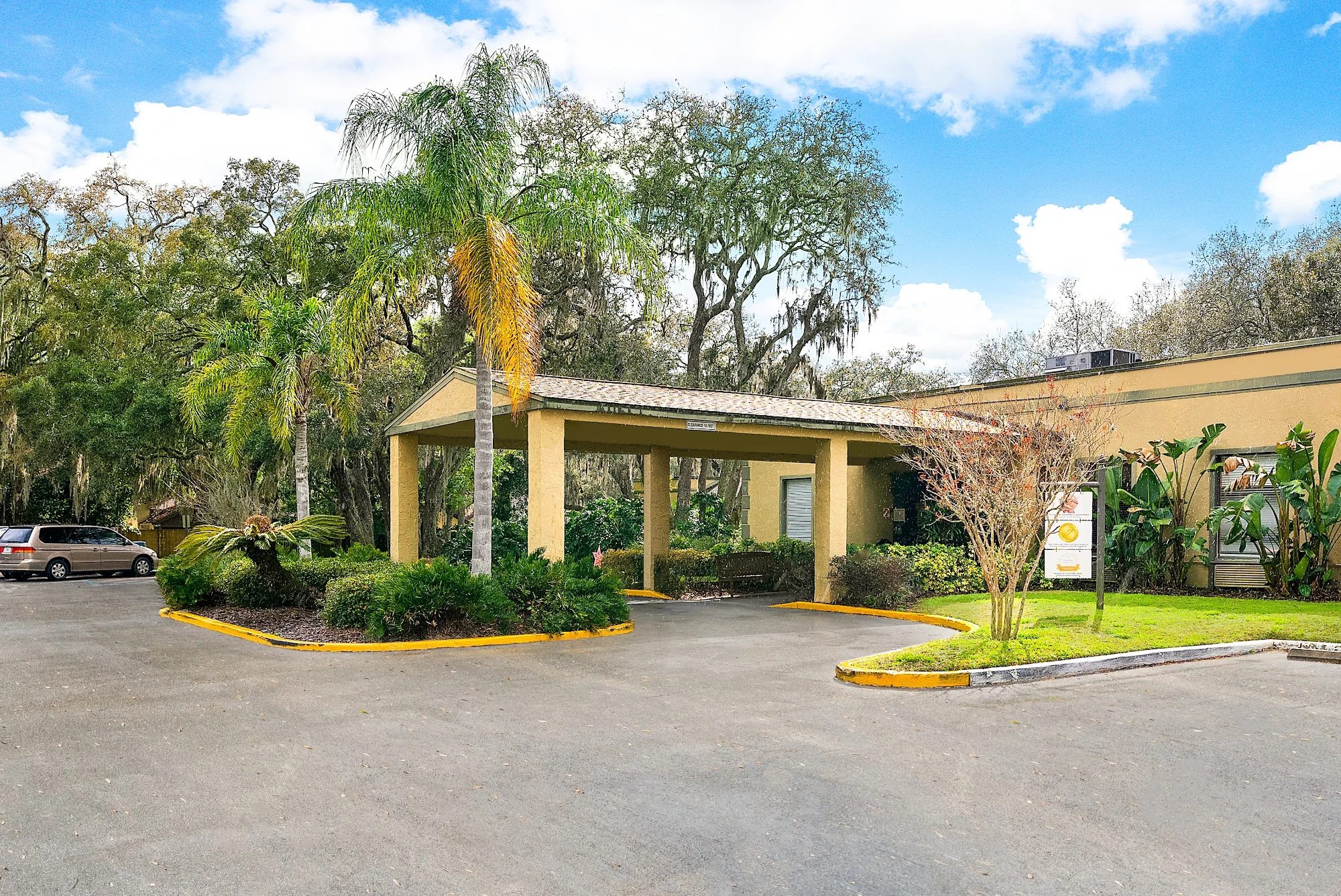 FAIRWAY OAKS CENTER