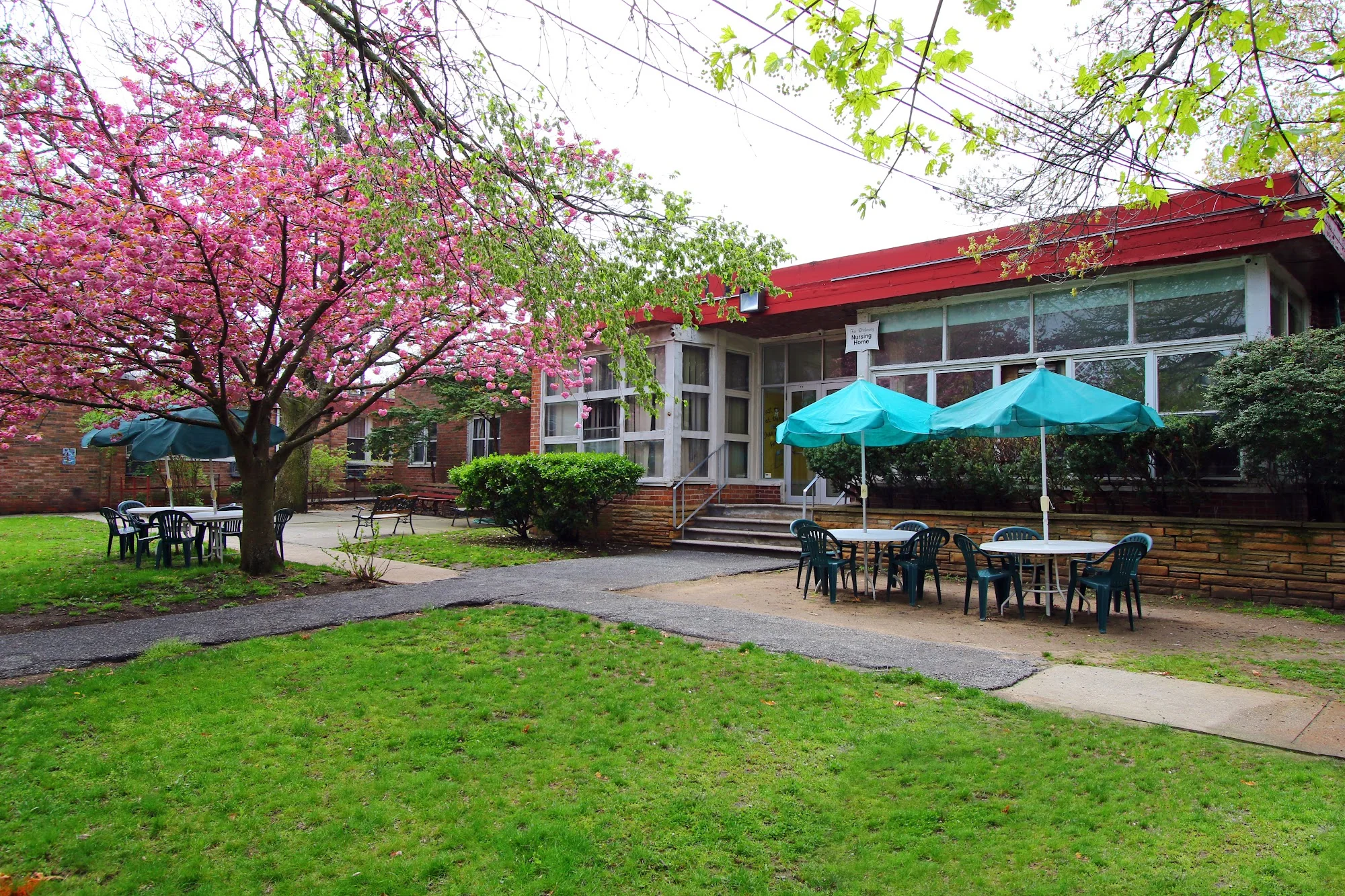 FAR ROCKAWAY CENTER FOR REHABILITATION AND NURSING