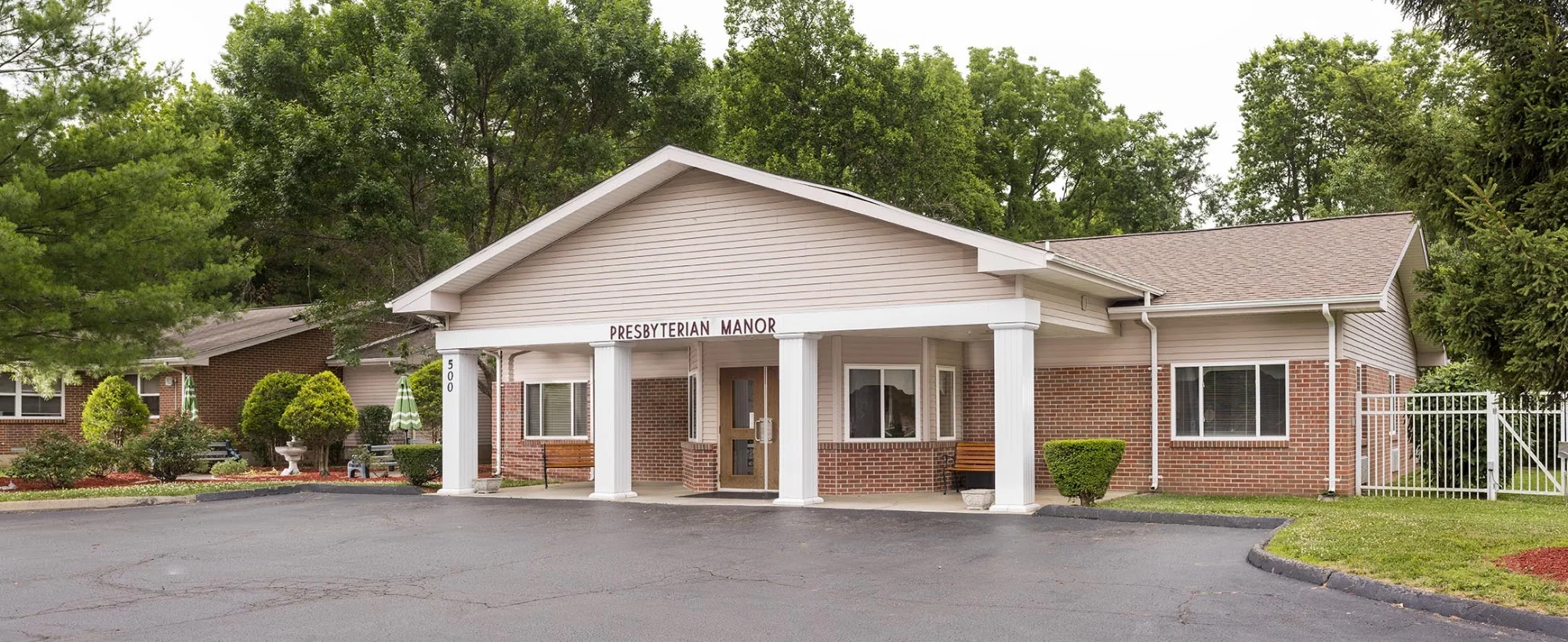 FARMINGTON PRESBYTERIAN MANOR