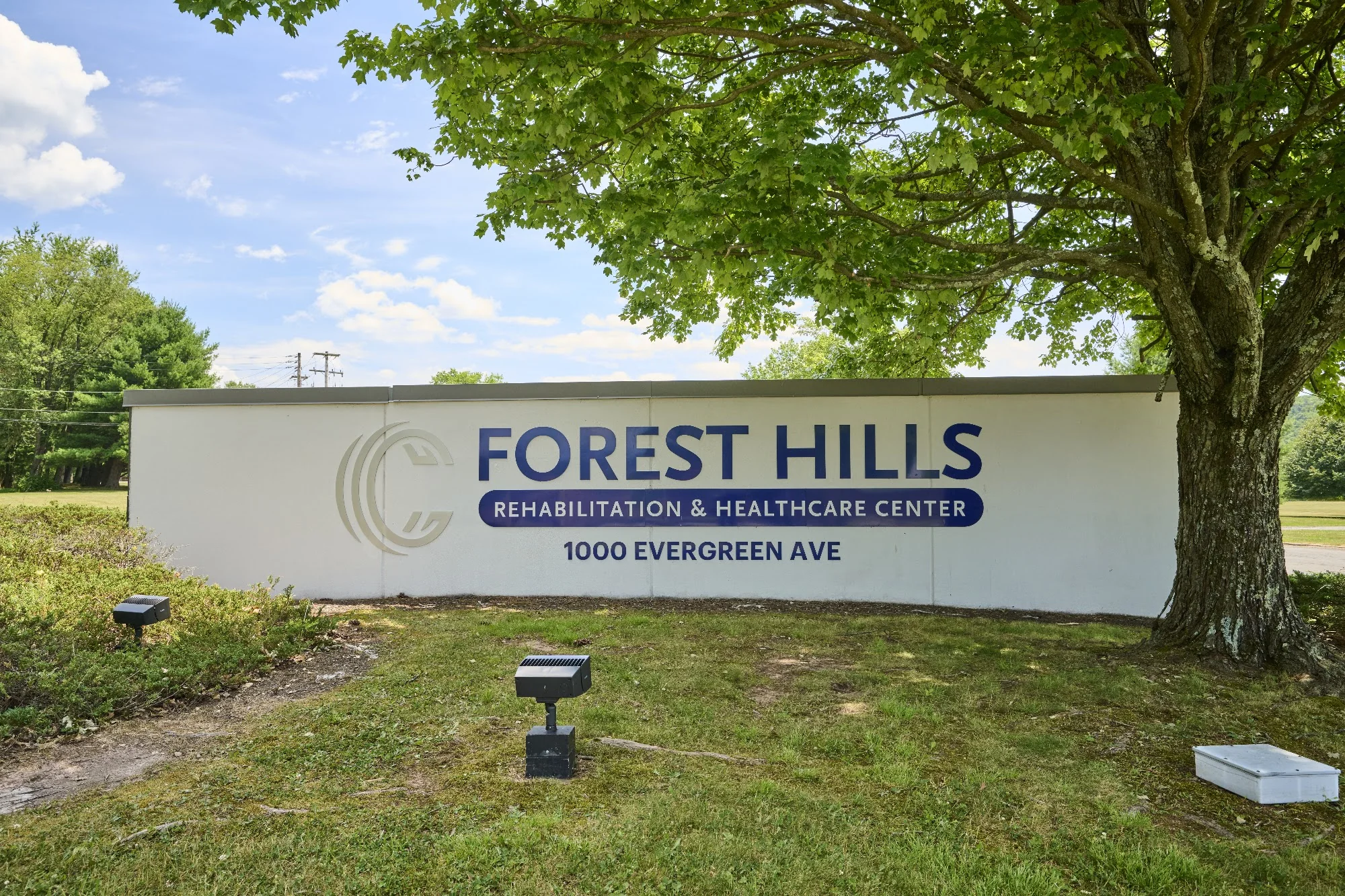 FOREST HILLS REHABILITATION & HEALTHCARE  CENTER