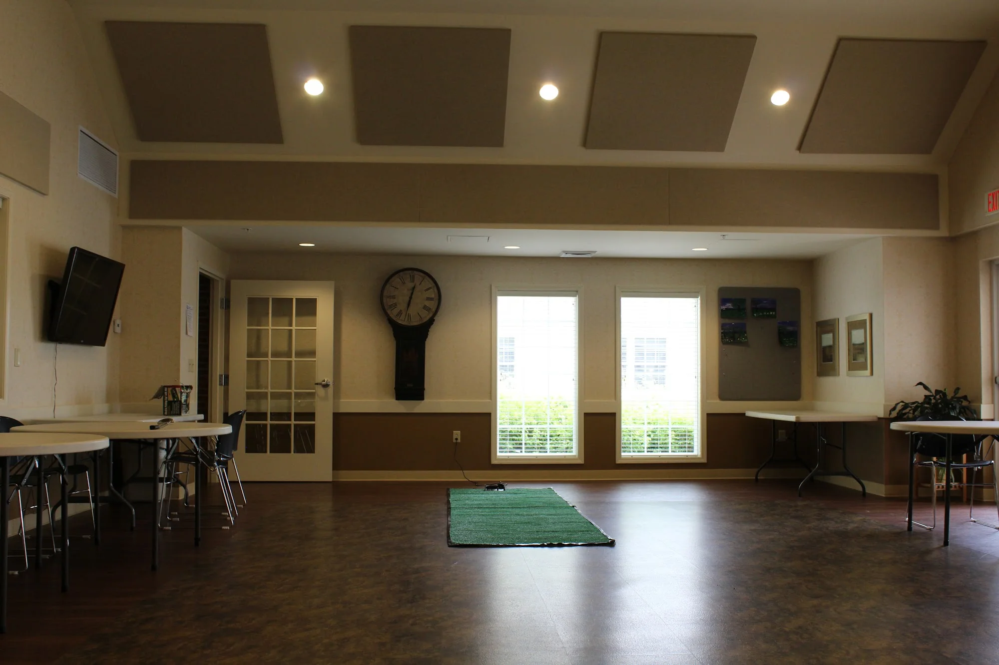 FOX RUN MANOR