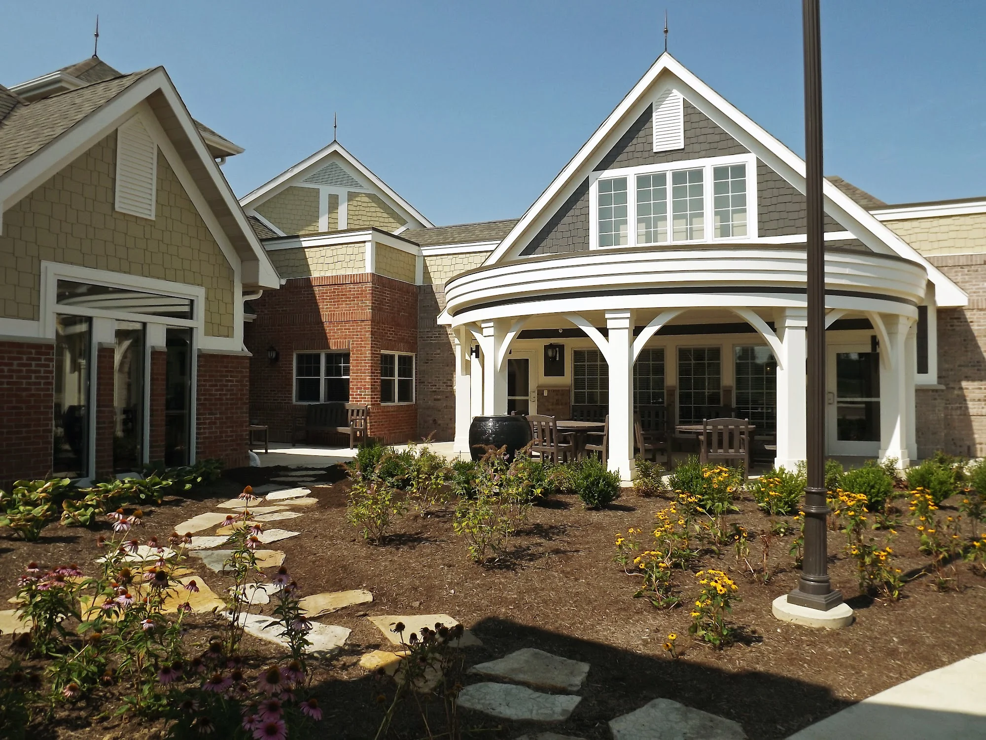 FOX RUN MANOR