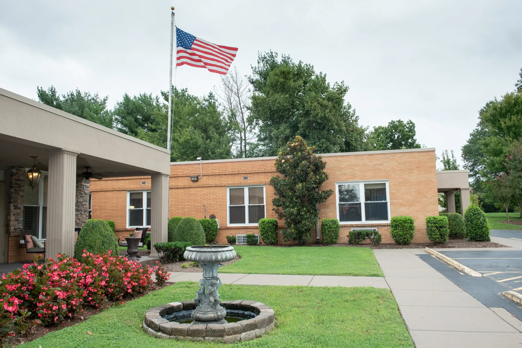 GALLATIN  CENTER FOR REHABILITATION AND HEALING