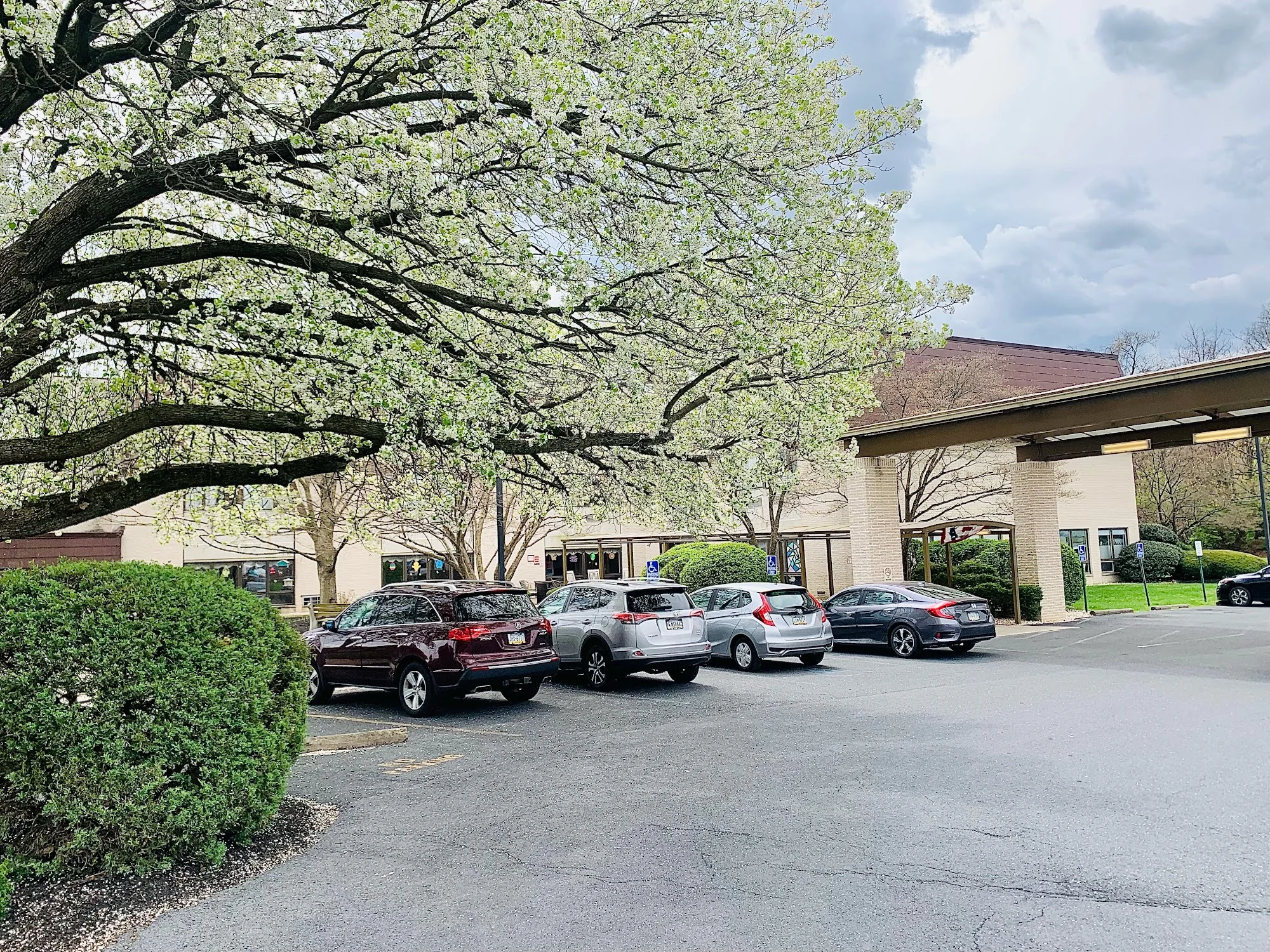 GARDENS AT WEST SHORE, THE