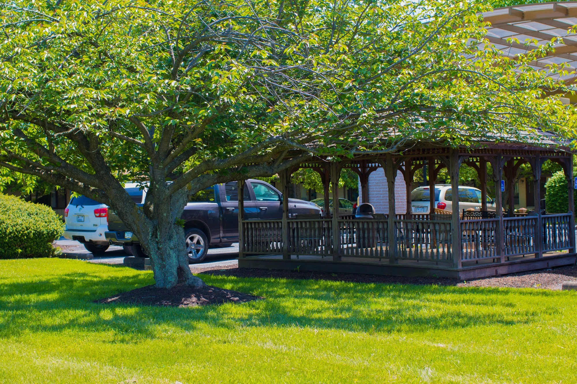 GARDENS AT WEST SHORE, THE