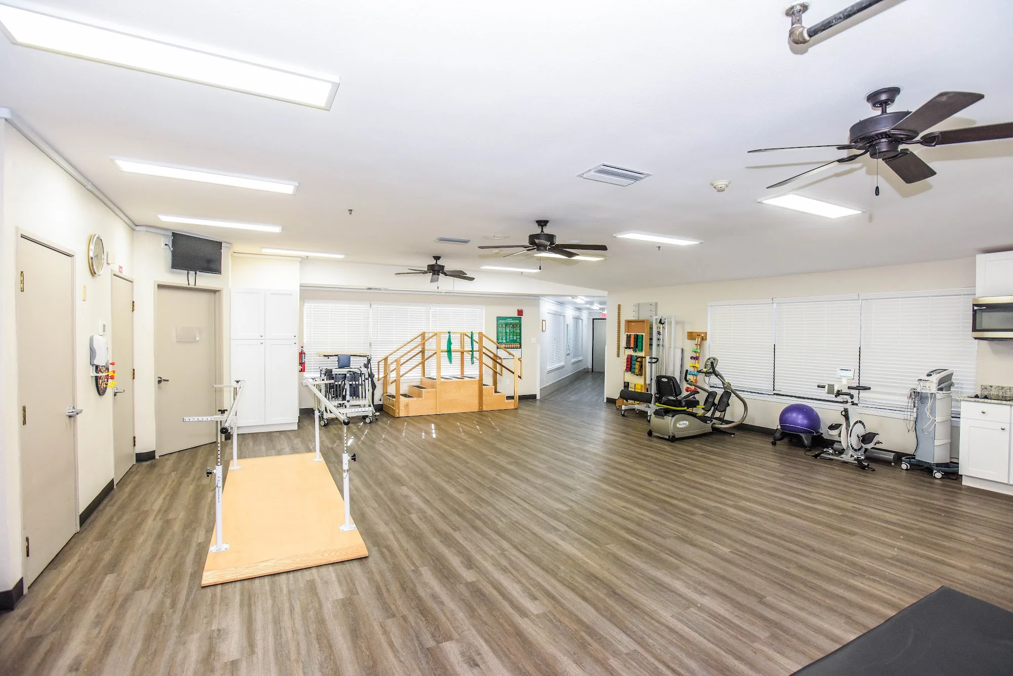 GRAHAM OAKS CARE CENTER