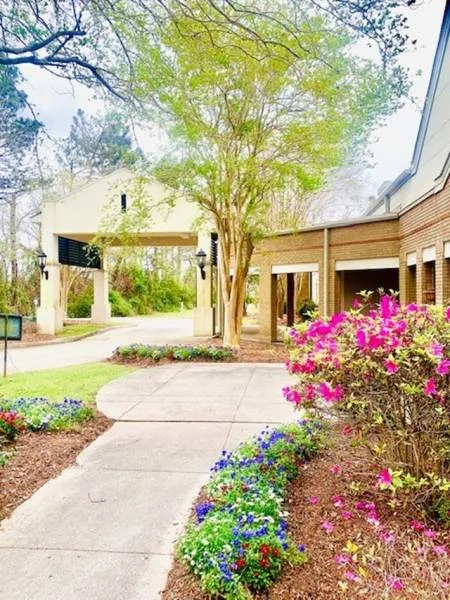 GRAND COVE NURSING & REHABILITATION CENTER