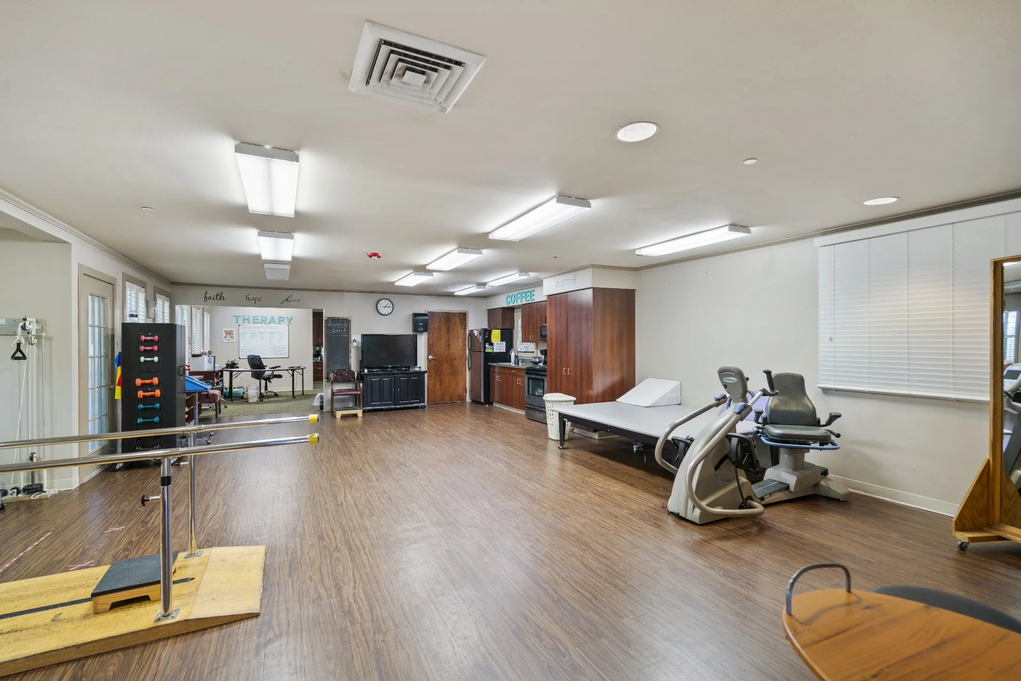 GRAND COVE NURSING & REHABILITATION CENTER