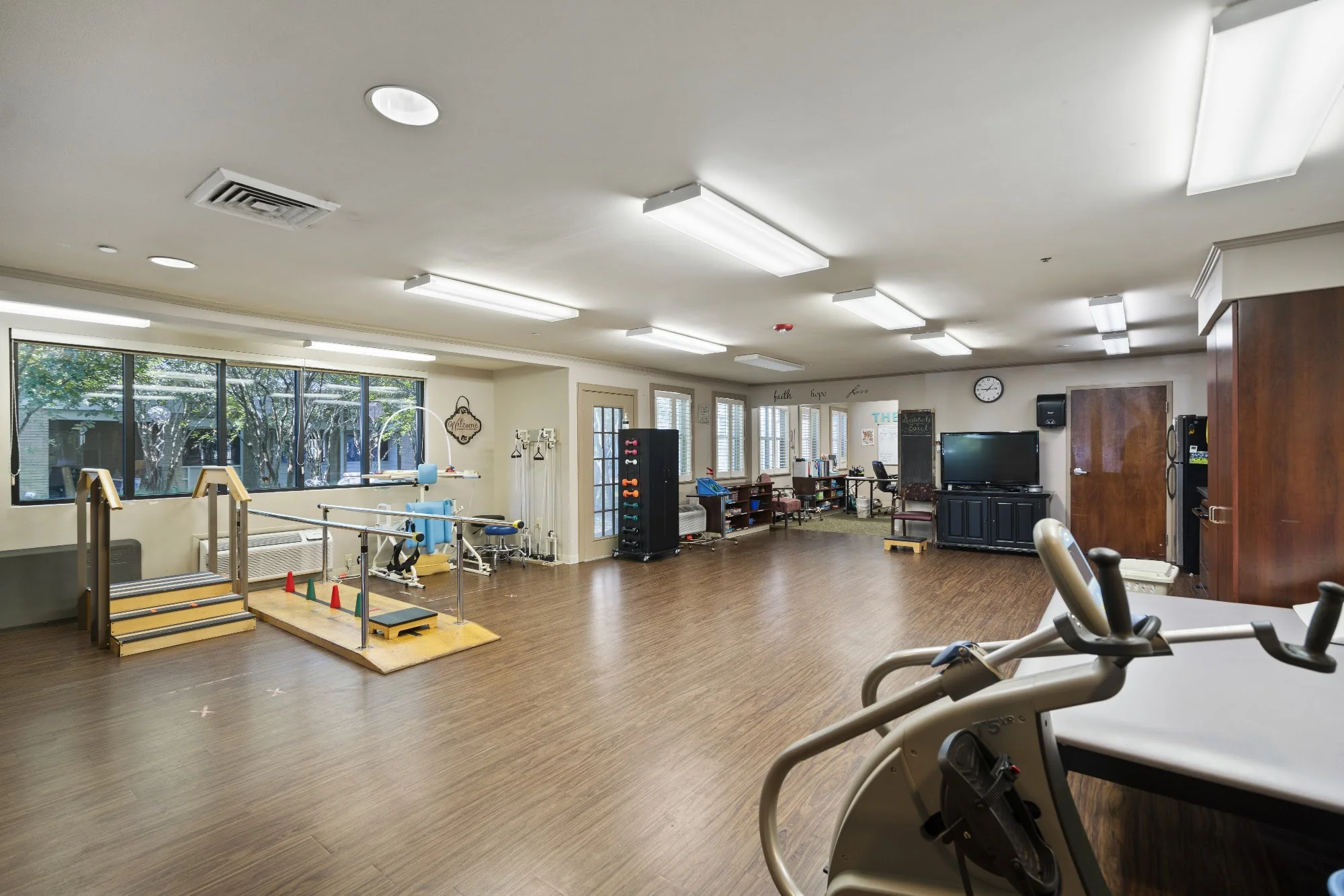 GRAND COVE NURSING & REHABILITATION CENTER