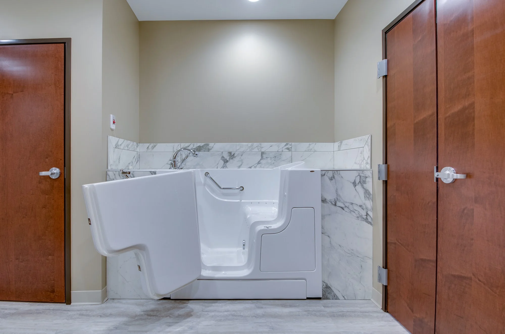 GREAT LAKES REHABILITATION CENTER