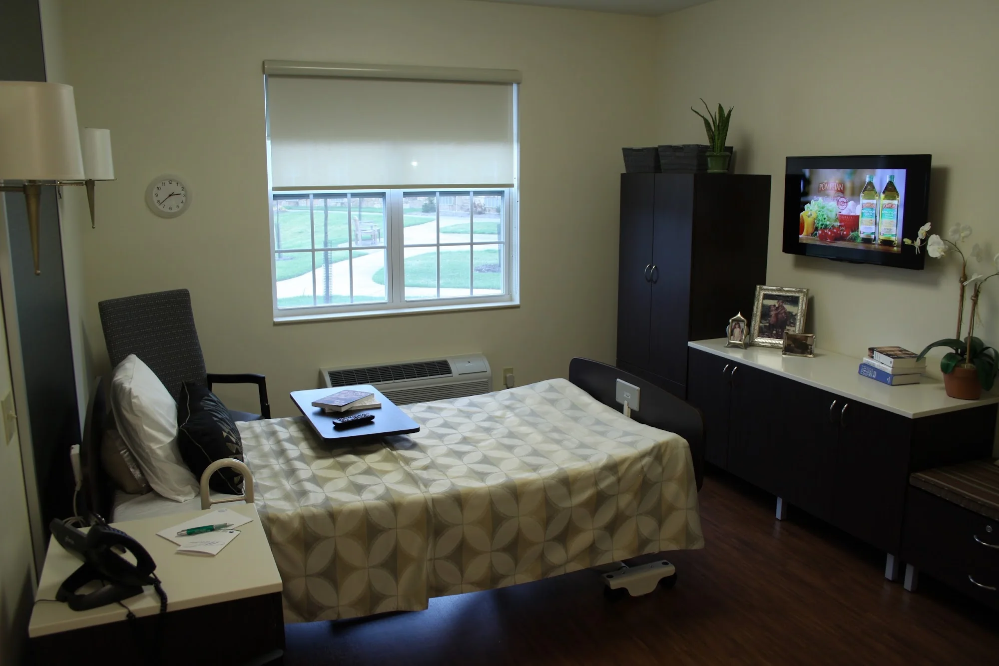GREEN VILLAGE SKILLED NURSING & REHABILITATION LTD