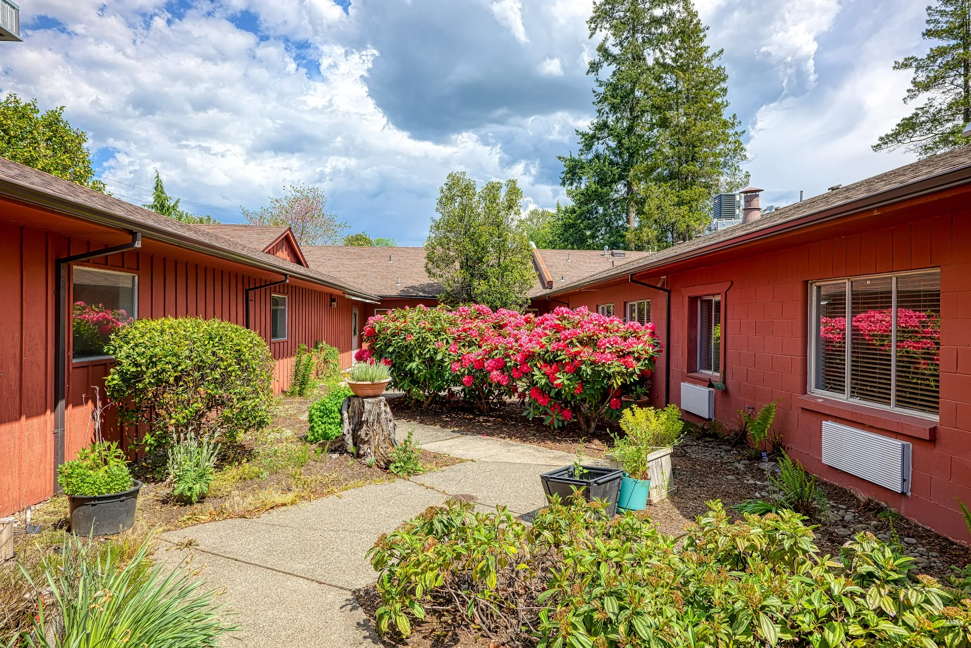 GRESHAM POST ACUTE CARE AND REHABILITATION