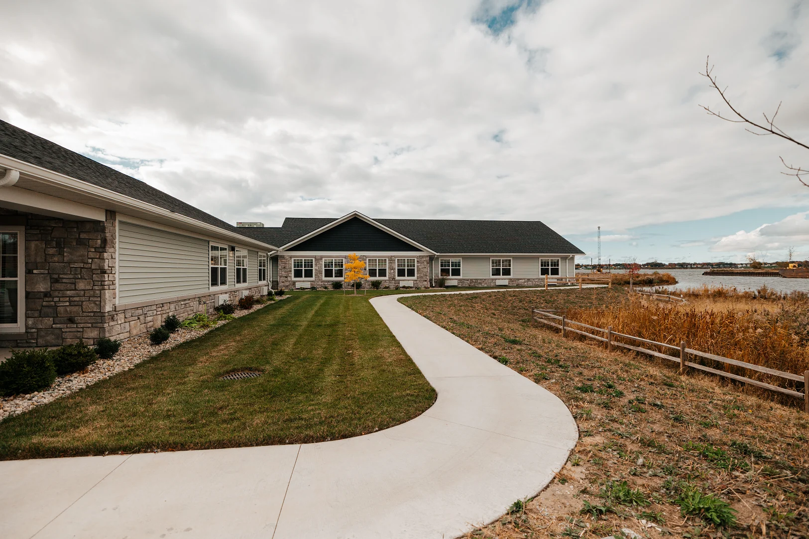 HARBOR TERRACE SENIOR LIVING