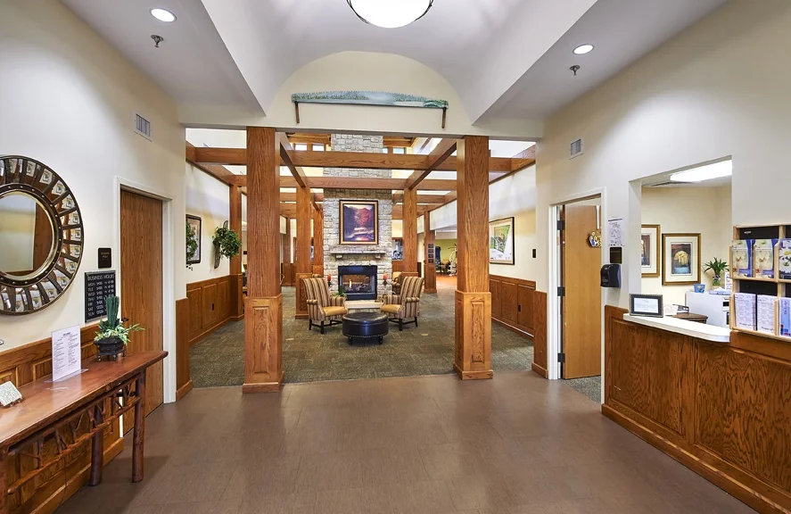 HARBOUR MANOR HEALTH & LIVING COMMUNITY