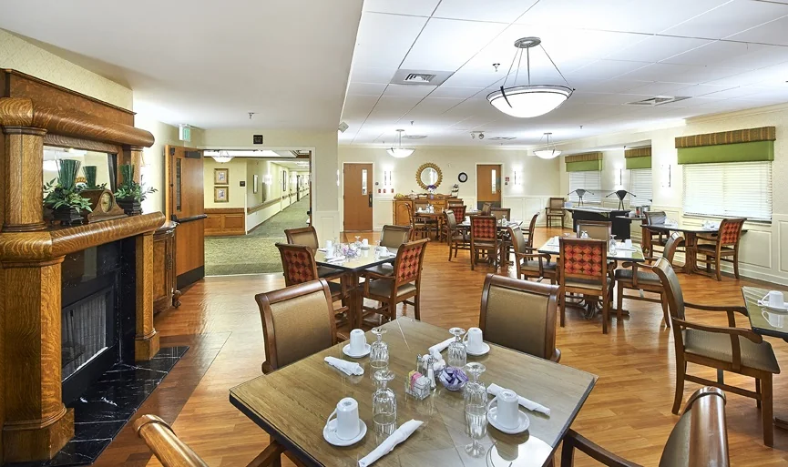 HARBOUR MANOR HEALTH & LIVING COMMUNITY