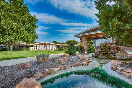 HARMONY POINTE CARE CENTER