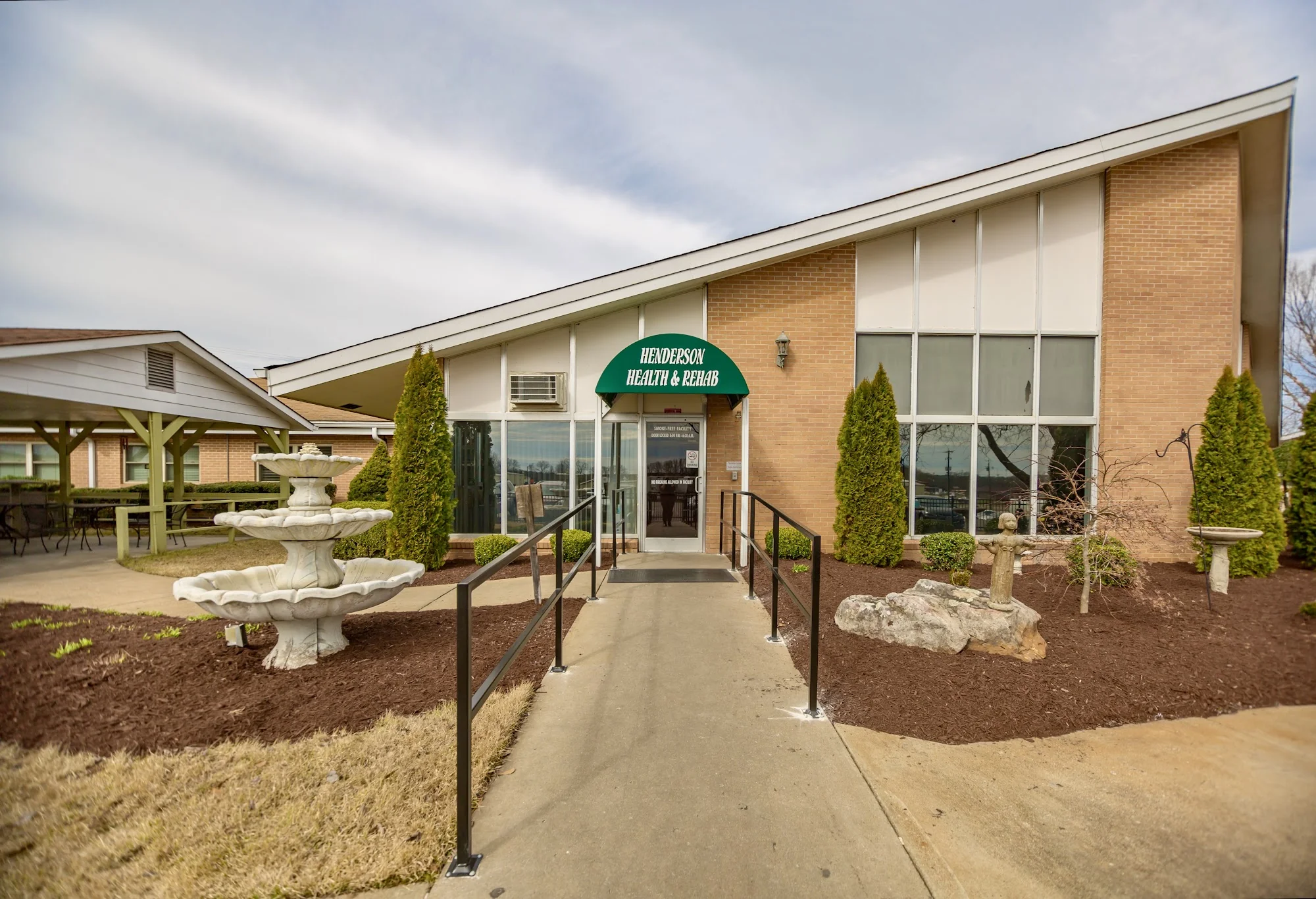 HENDERSON HEALTH AND REHABILITATION CENTER