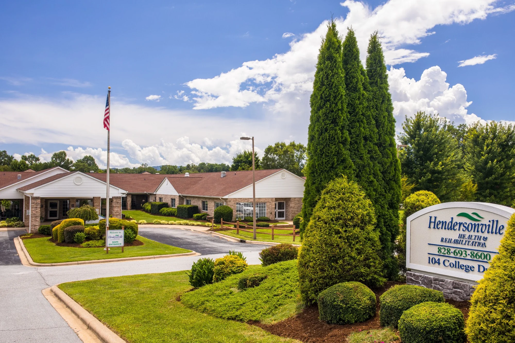 HENDERSONVILLE HEALTH AND REHABILITATION