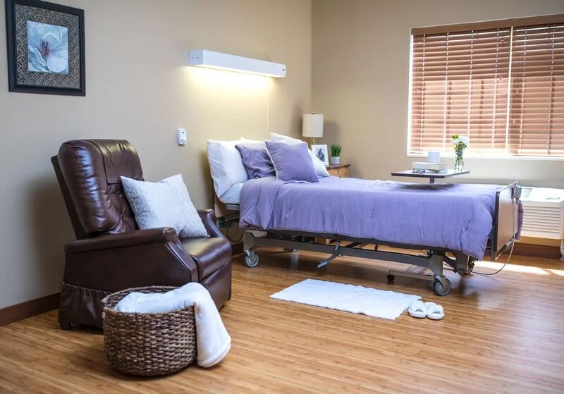 HENDERSONVILLE HEALTH AND REHABILITATION